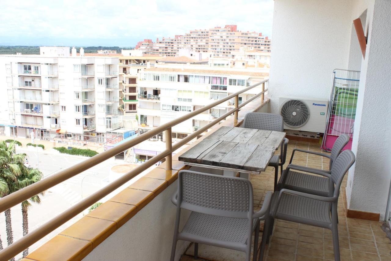 Beautiful Apartment In Front Of Beach, Pool, View Росас Экстерьер фото